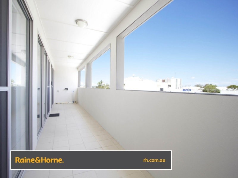 32F Middle Street, Cleveland QLD 4163