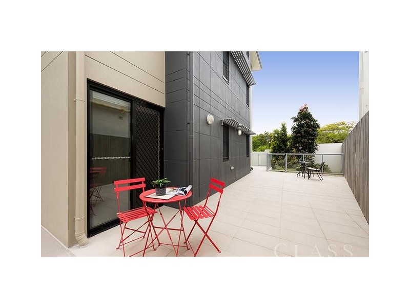 214 / 83 Lawson Street, Morningside QLD 4170