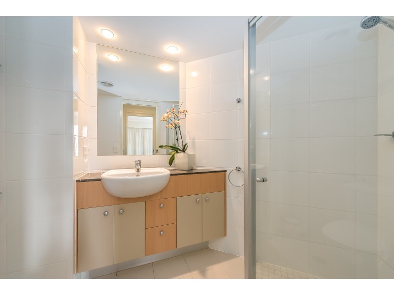 3104/21-31 Cypress Ave, Surfers Paradise QLD 4217