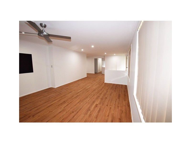 7 Wisteria Court, Victoria Point QLD 4165
