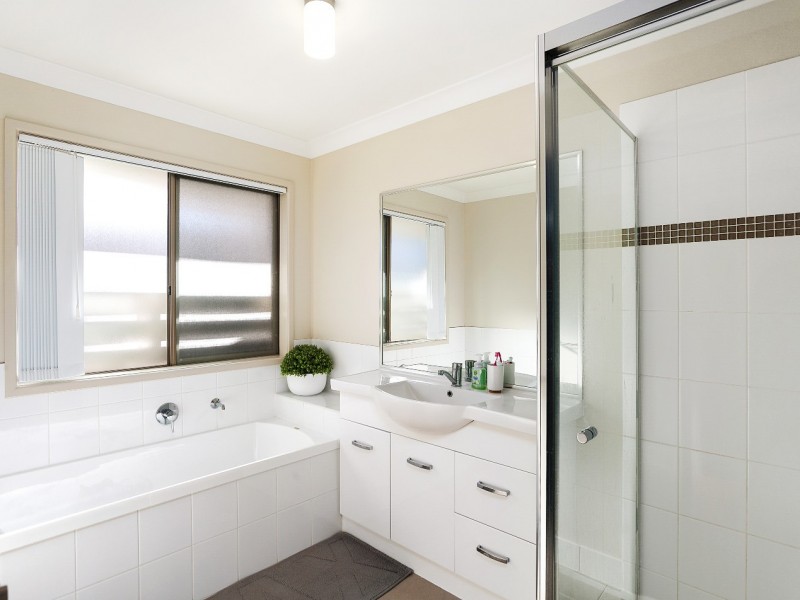 170 Barrack Road, Cannon Hill QLD 4170