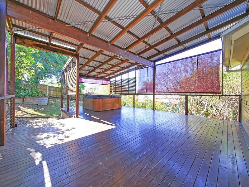 246 Winstanley Street, Carina Heights QLD 4152