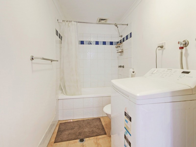 15/239 Shafston Avenue, Kangaroo Point QLD 4169