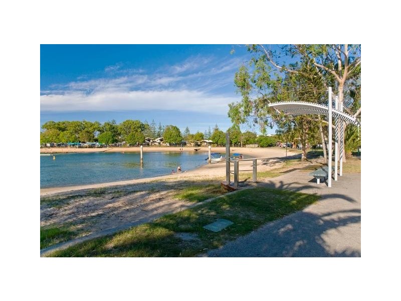 6/4 Mawarra St, Palm Beach QLD 4221