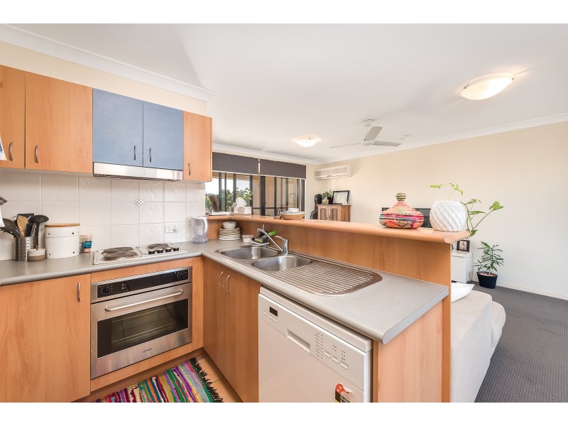 17/4 Mawarra St, Palm Beach QLD 4221