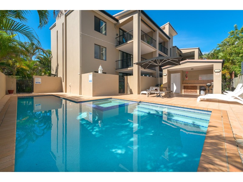 17/4 Mawarra St, Palm Beach QLD 4221