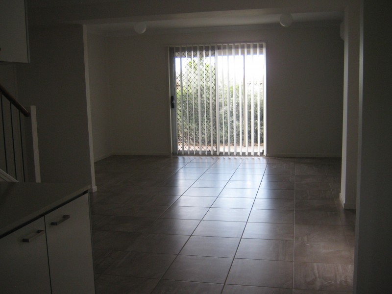 3/2 Lavender Drive, Griffin QLD 4503