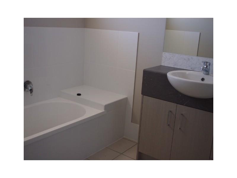 58/15 SILVEREYE DRIVE, Griffin QLD 4503