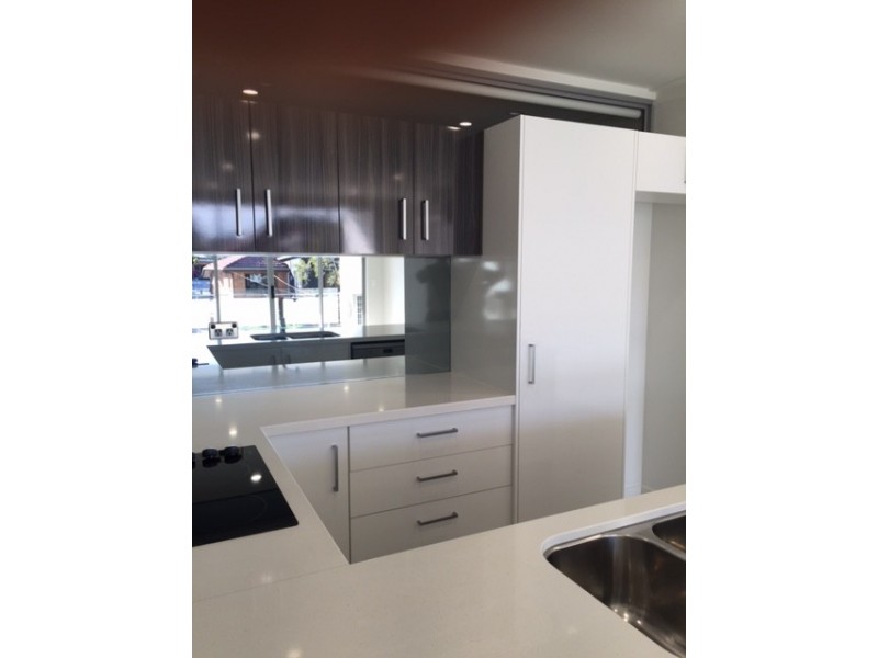 61 Oxford Street, Bulimba QLD 4171