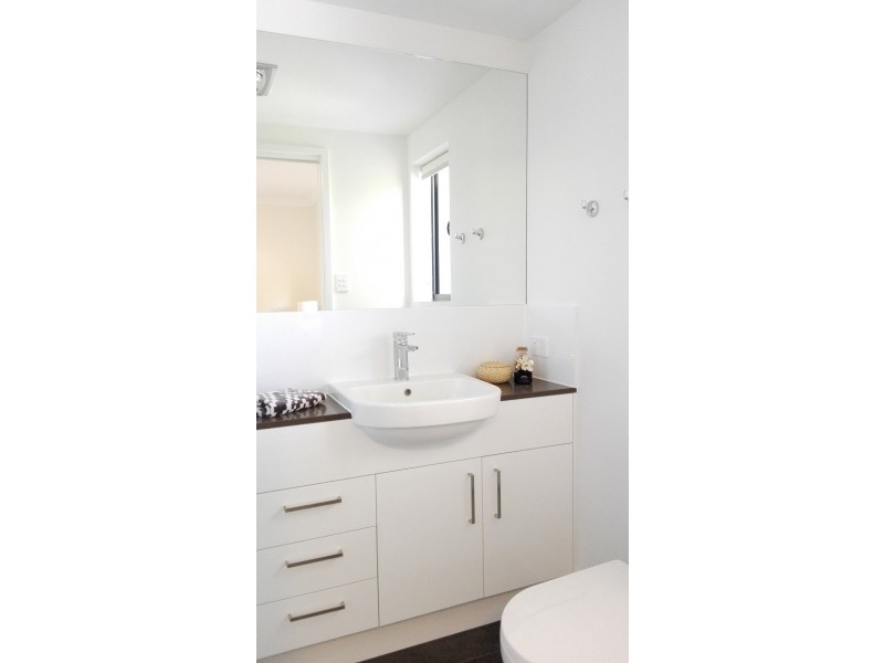 2/2 Hicks, Mount Gravatt East QLD 4122