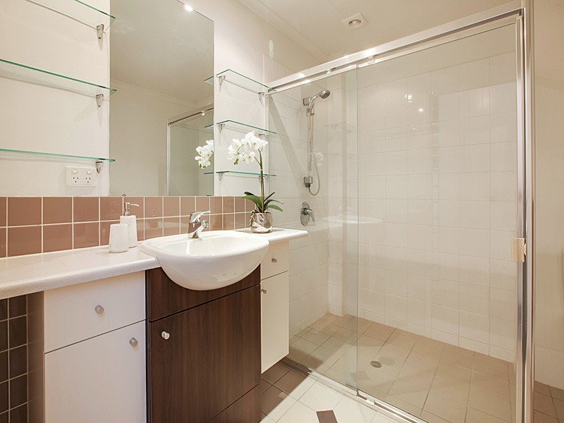 54S Vernon Tce, Teneriffe QLD 4005