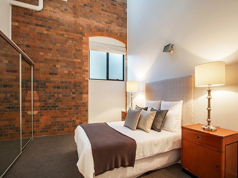 54S Vernon Tce, Teneriffe QLD 4005