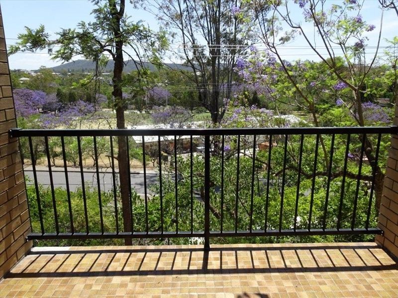 1/46 Gailey Road, St Lucia QLD 4067