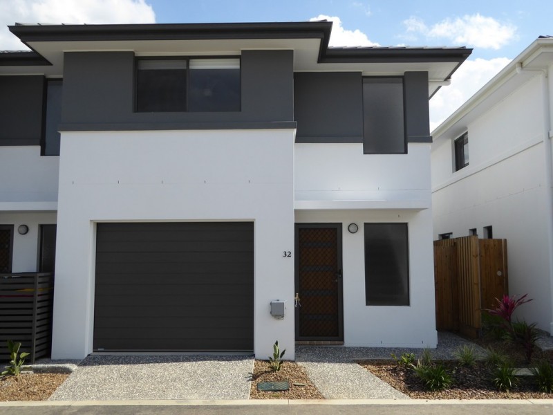 42 Grahams Rd, Strathpine QLD 4500