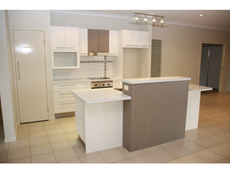 11 KENNEDIA COURT, North Lakes QLD 4509