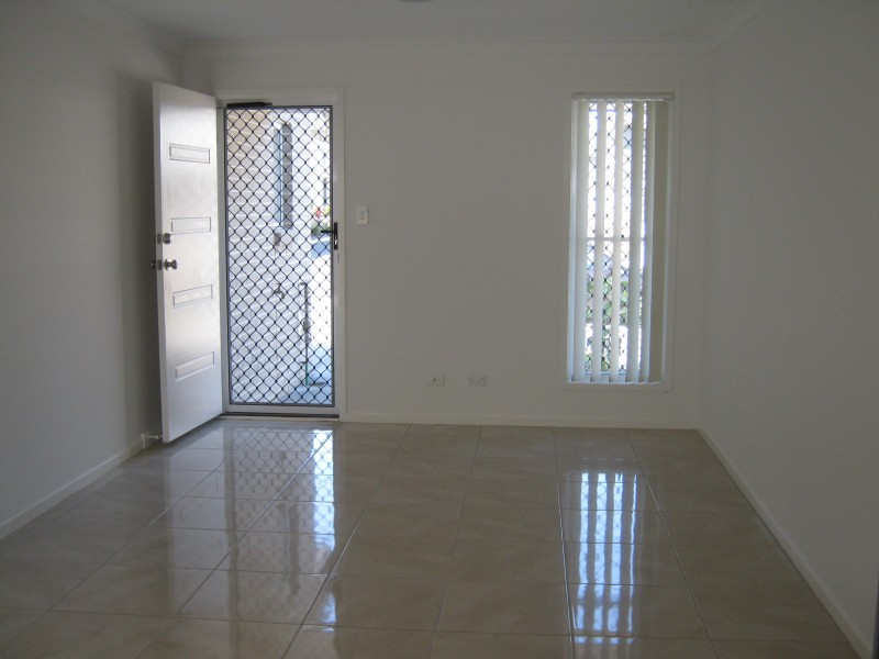 32/1 Santa Ana Lane, Griffin QLD 4503