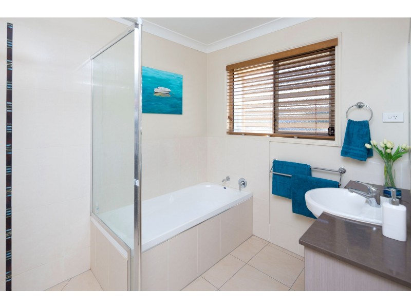 74/40 Hargreaves Road, Manly West QLD 4179