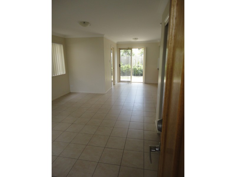 27 S2 7 Johnston st, Carina QLD 4152