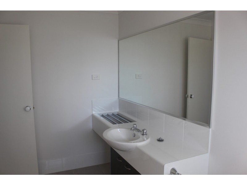 1/75 Outlook Place, Durack QLD 4077
