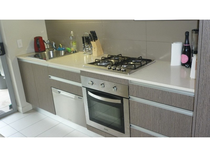 94/123 Barrack Road, Cannon Hill QLD 4170