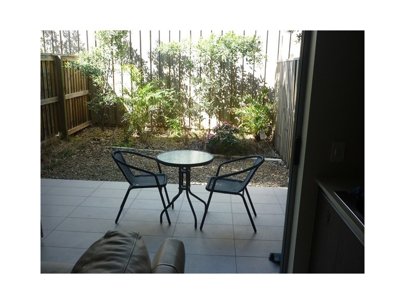 94/123 Barrack Road, Cannon Hill QLD 4170