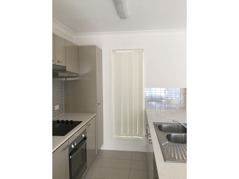 C/75 Gordon Rd, Redland Bay QLD 4165