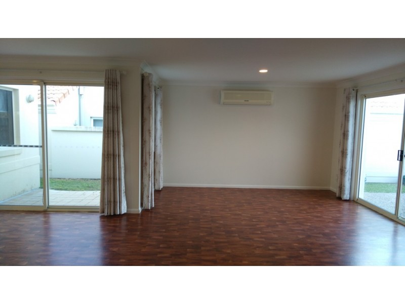 U20 -31 Langport Parade, Mudgeeraba QLD 4213