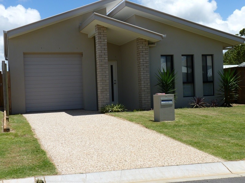 34 Manhattan Crescent, North Lakes QLD 4509