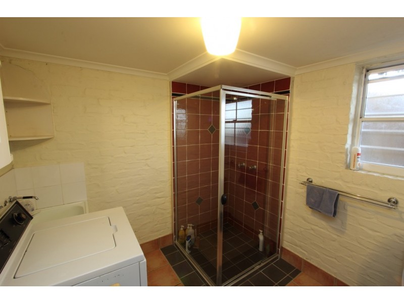 8 Challinor, Auchenflower QLD 4066