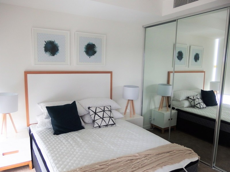 22 Railway Tce, Milton QLD 4064