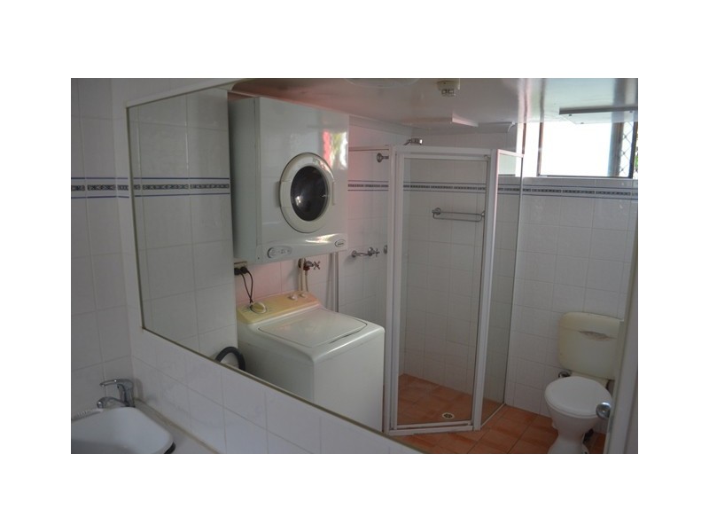 07/14 38 Enderley Ave, Surfers Paradise QLD 4217