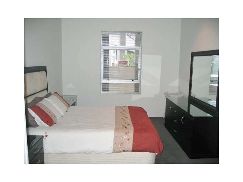 38Y Skyring Tce, Teneriffe QLD 4005