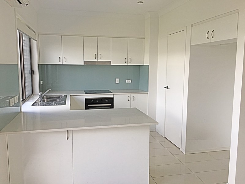 26/30 Girraween Crescent, Parkinson QLD 4115