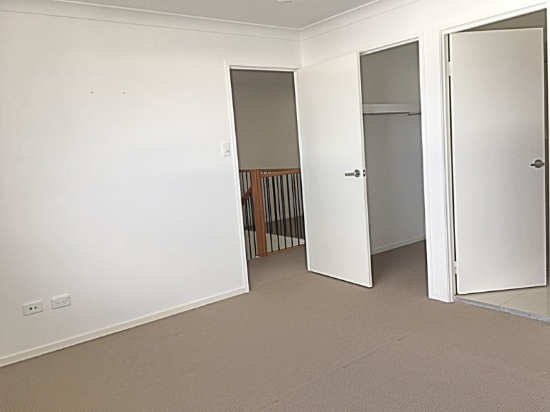 26/30 Girraween Crescent, Parkinson QLD 4115