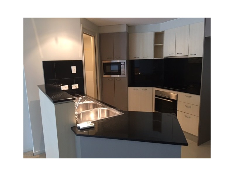 144/21-31 Cypress Avenue, Surfers Paradise QLD 4217