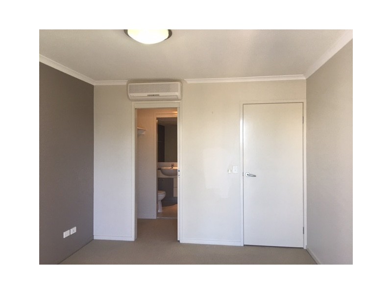 144/21-31 Cypress Avenue, Surfers Paradise QLD 4217