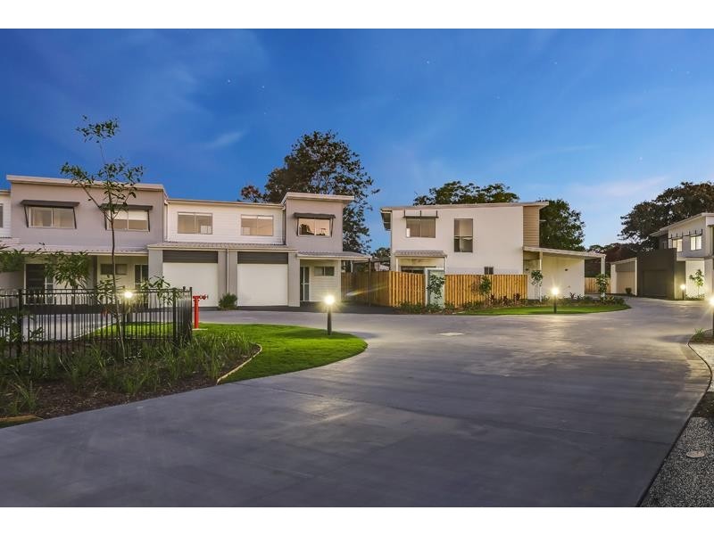 31/111 Leitchs Rd, Albany Creek QLD 4035