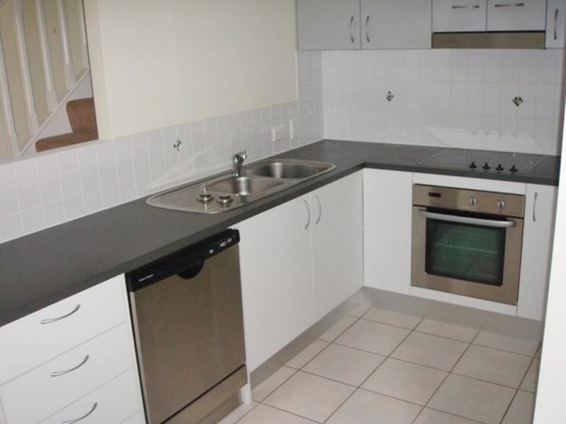 62 Franklin Drive, Mudgeeraba QLD 4213