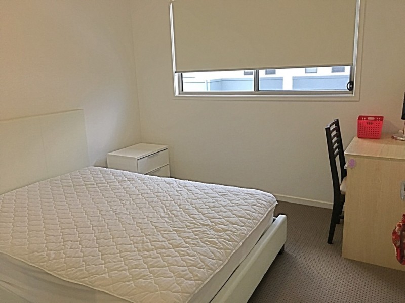 30 Girraween Crescent, Parkinson QLD 4115