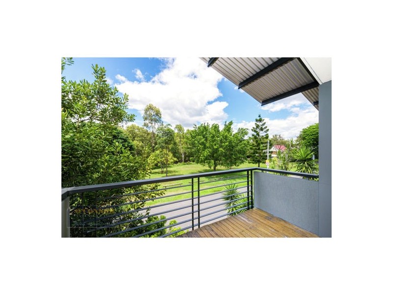 28 Churchill Street, Woolloongabba QLD 4102