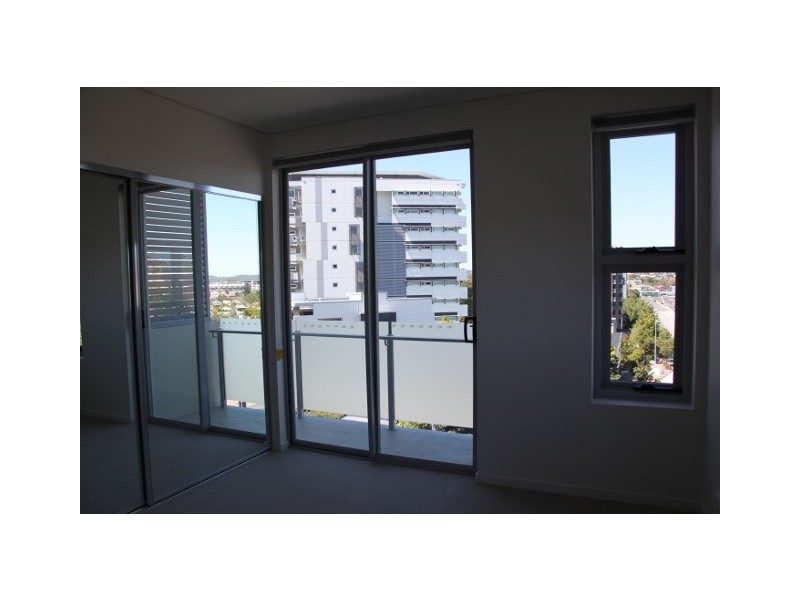 305 / 85 O’CONNELL STREET, Kangaroo Point QLD 4169