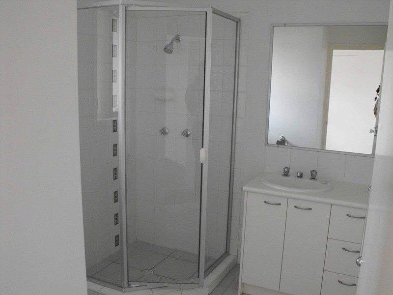 Meadowbrook QLD 4131