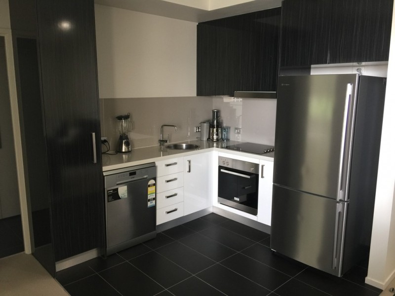 203 / 85 O’CONNELL STREET, Kangaroo Point QLD 4169