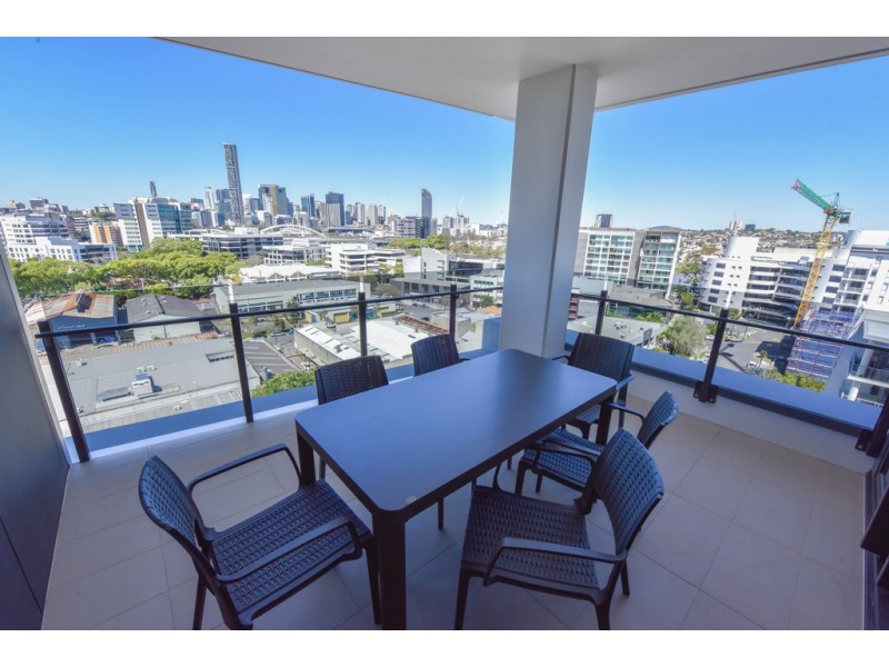 22 Railway Tce, Milton QLD 4064