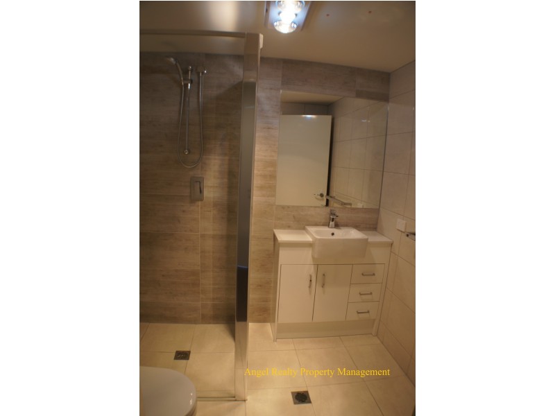 11-17 Lindwall Street, Upper Mount Gravatt QLD 4122