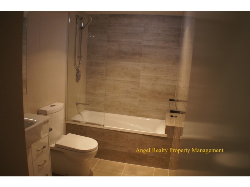 11-17 Lindwall Street, Upper Mount Gravatt QLD 4122