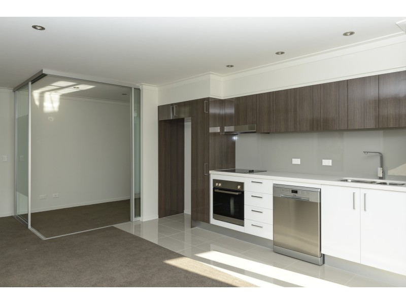702/35 McDougall Street, Milton QLD 4064