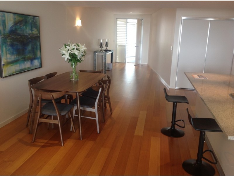 57/7 Grand Parade, Kawana Island QLD 4575
