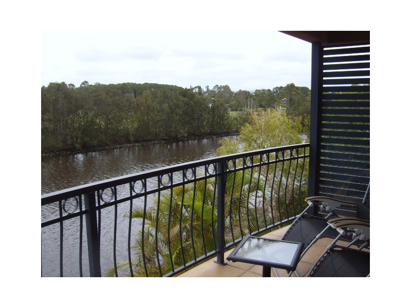 1CD7/4 University Drive, Robina QLD 4226