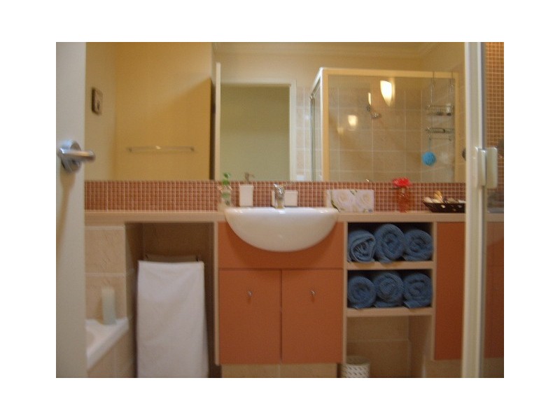 1CD7/4 University Drive, Robina QLD 4226